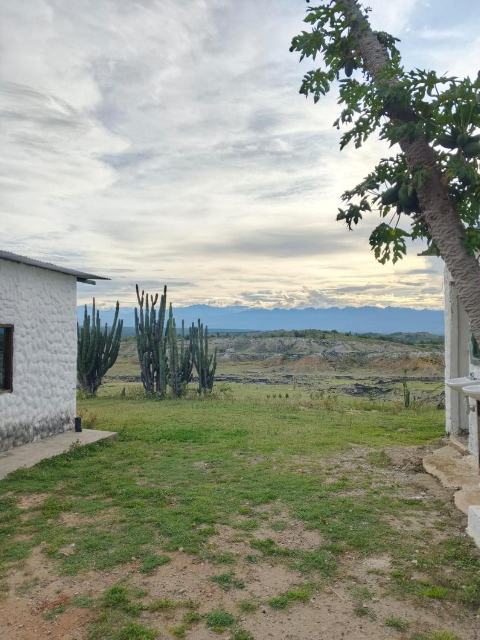Hotel Flor De Liz Bereshit Bara Villavieja Εξωτερικό φωτογραφία